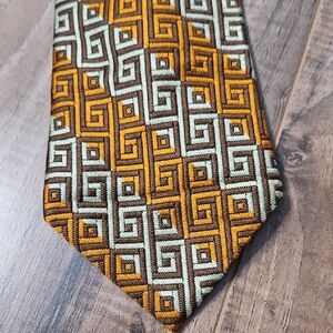 Merrits Cravats Vintage Retro Geometric Wide Patterned Tie in Brown and Cream